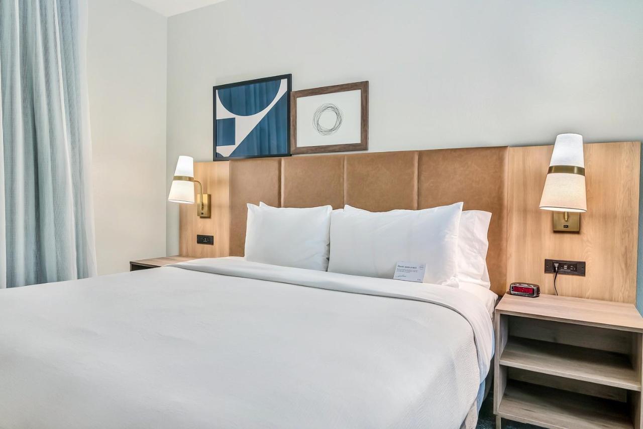 สเตย์บริดจ์ สวีท ไทเลอร์ยูนิเวอร์ซิตี้แอเรีย Hotel ภายนอก รูปภาพ