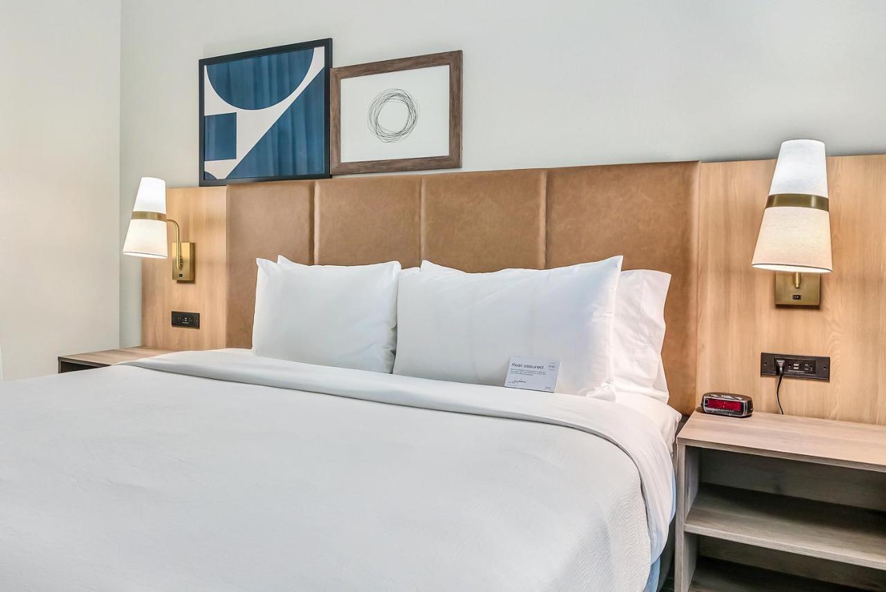 สเตย์บริดจ์ สวีท ไทเลอร์ยูนิเวอร์ซิตี้แอเรีย Hotel ภายนอก รูปภาพ